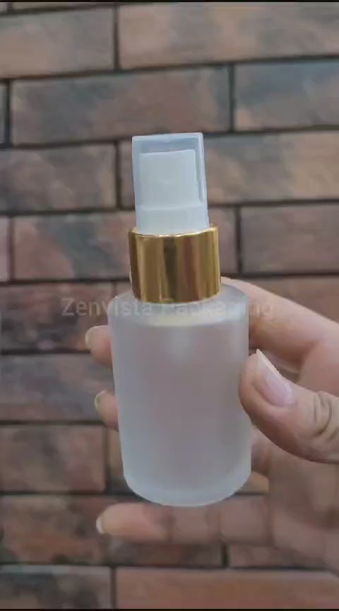 ZMG67 | BEAUTIFUL TRANSPARENT CLEAR GLASS BOTTLE WITH GILD WHITE LOTION PUMP | 30ML