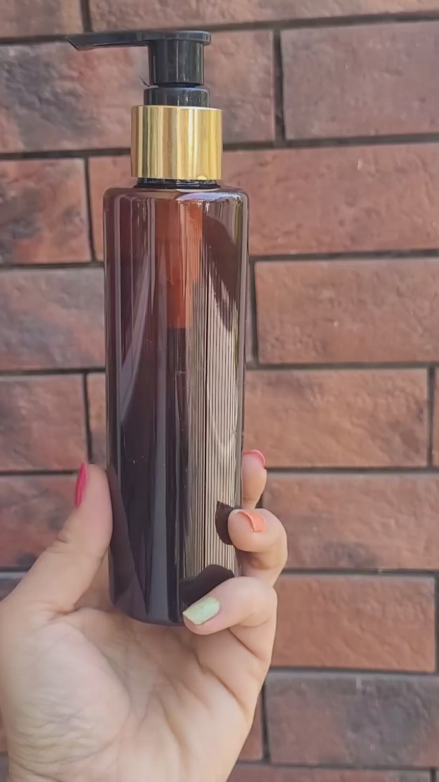 Amber Color Premium Empty Bottles with Metalized Golden Black Dispenser Pump  200 ML [ZMA19]
